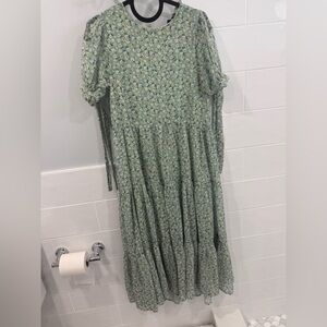 Green Tiered Ruffled Sundress with Puff Sleeves